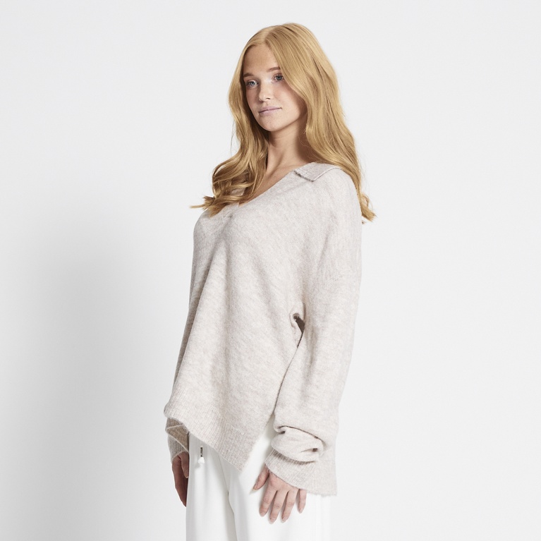 V-neck knit sweater "Josephine"